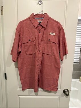 Magellan Outdoors Fish Gear Coral Red Short Sleeve Fishing Shirt Medium M